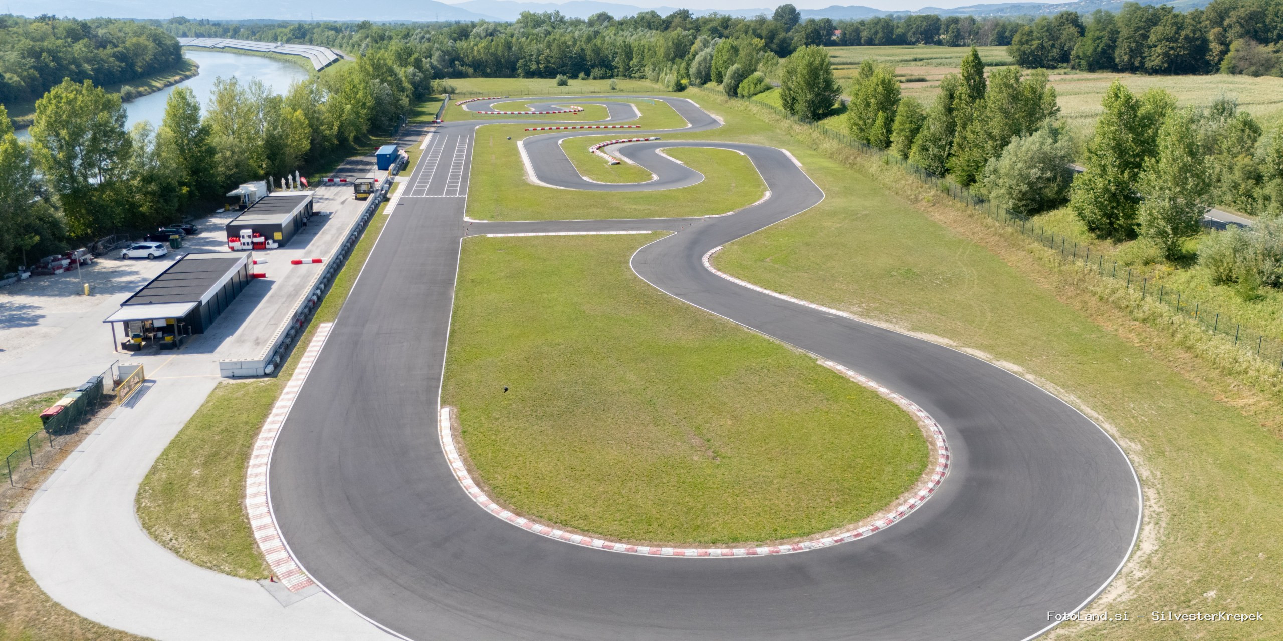 Karting proga, Slovenja vas – Drugo | FotoLand.si